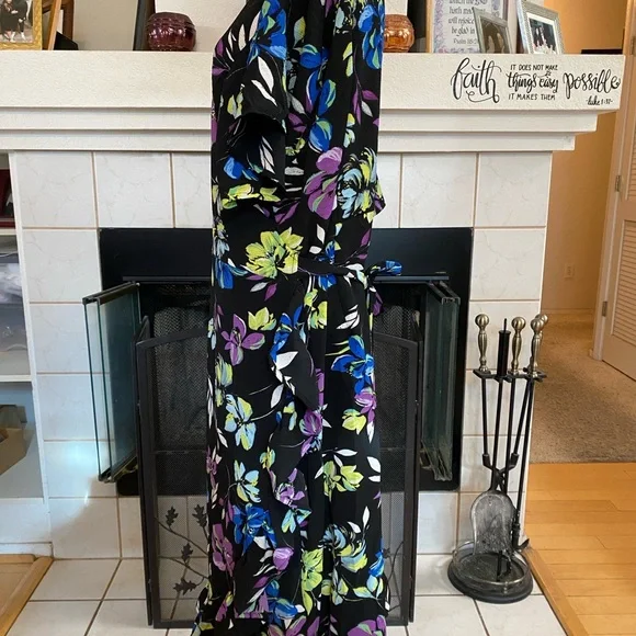 Loralette Dress It’s a Wrap, Midi, Color:  Black W/ Fable Floral Print 22/24 - Picture 6 of 9